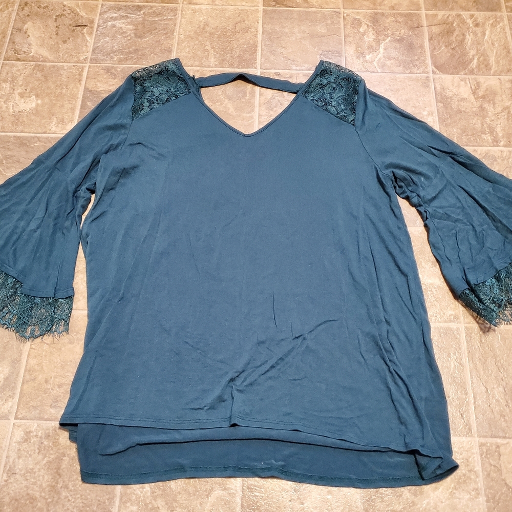 A&I branx 3/4 sleeve green lace top size Large!